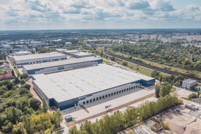 Globalna ekspansja Print Logistic: Strategiczny plan dla powierzchni magazynowych i biurowych