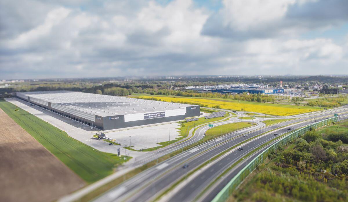 Univacco Europe Zwiększa Obecność w Polsce: Nowa Umowa Najmu w Parku Logistycznym Hillwood Łódź Chocianowice