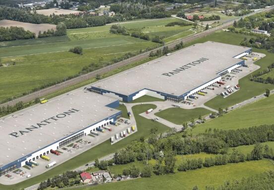 Magazyn do wynajęcia 32300 m² - Kozerki
