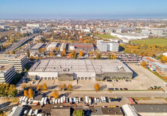 Magazyn do wynajęcia 1690 m² - Warszawa