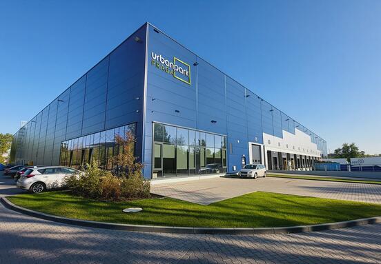 Magazyn do wynajęcia 2100 m² - Warszawa