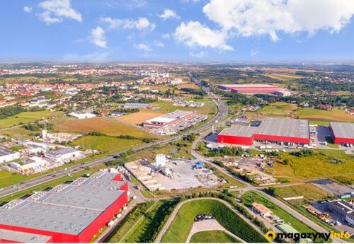Magazyn do wynajęcia 2287 m² - Kowale - Magazyny do wynajęcia