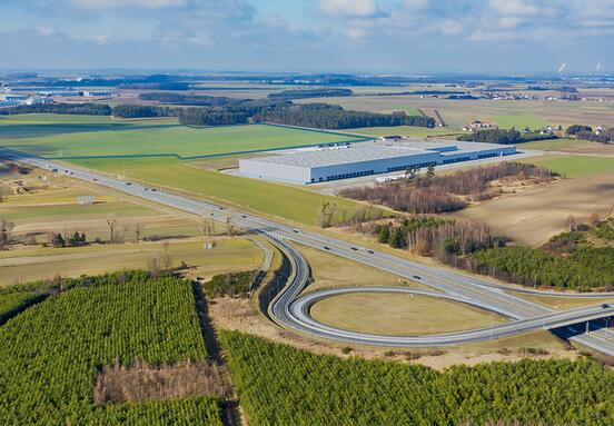 Magazyn do wynajęcia 81398 m² - Sieroniowice